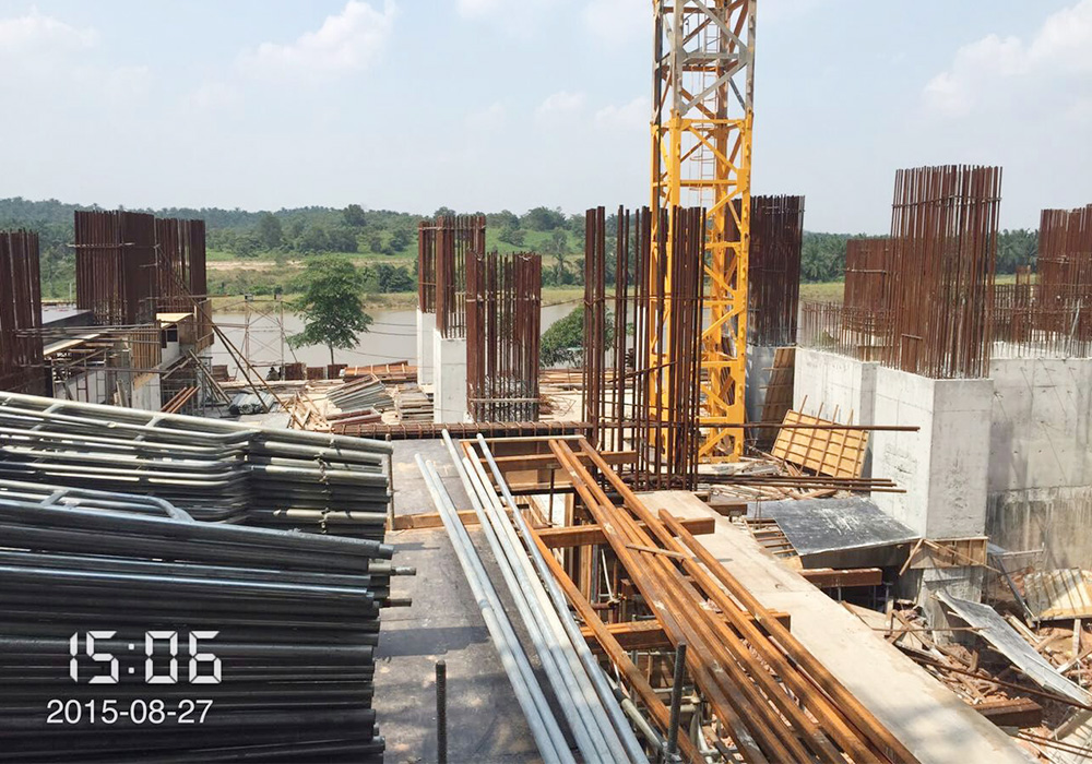 2015 August 2015 August