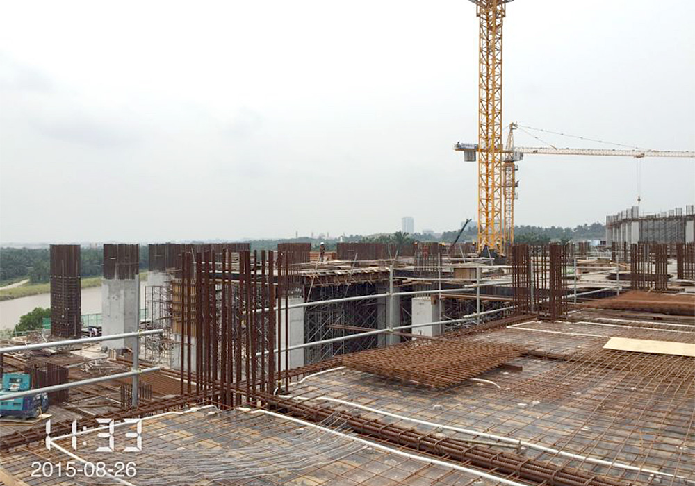 2015 August 2015 August